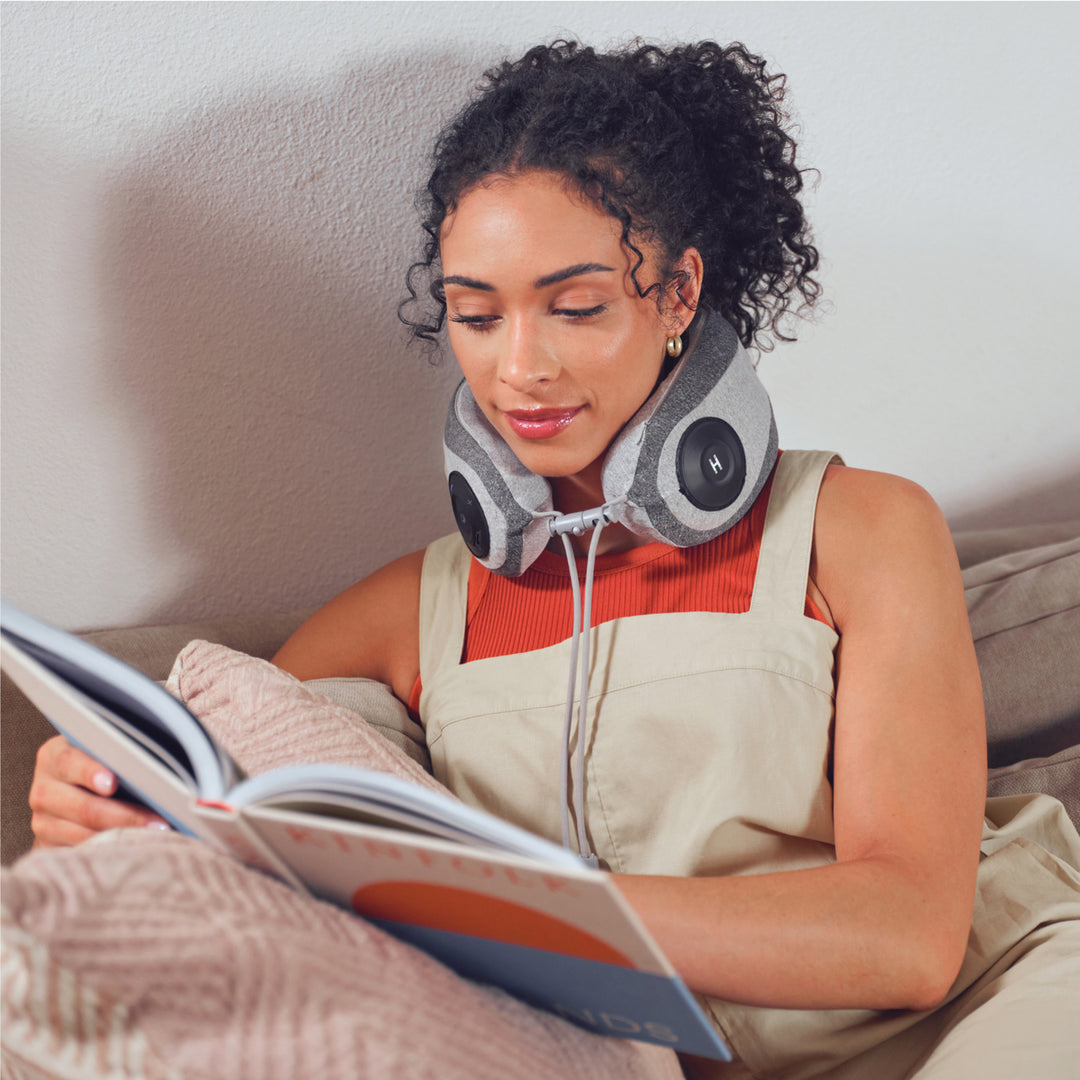 Deep Rhythmic Neck Massager with Heat & Sound - Image 4